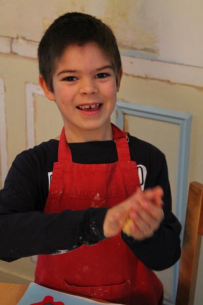 2013-12-23 Les biscuits de Noel 012.JPG